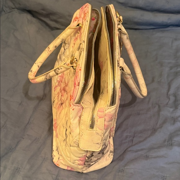 Betsey Johnson Pink and Gray Floral Bag - Picture 8 of 11